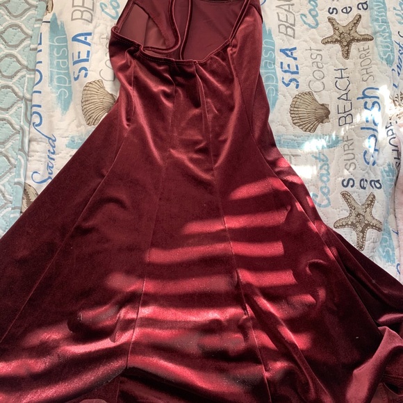 Red Wine velvet mini dress❣️ - Picture 2 of 2
